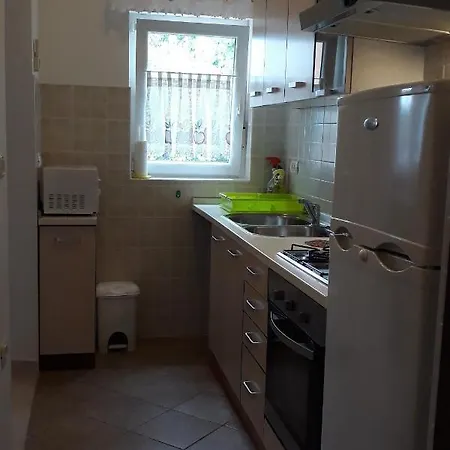 Apartment With A Parking Space - 7420